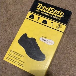 Slip resistant shoes